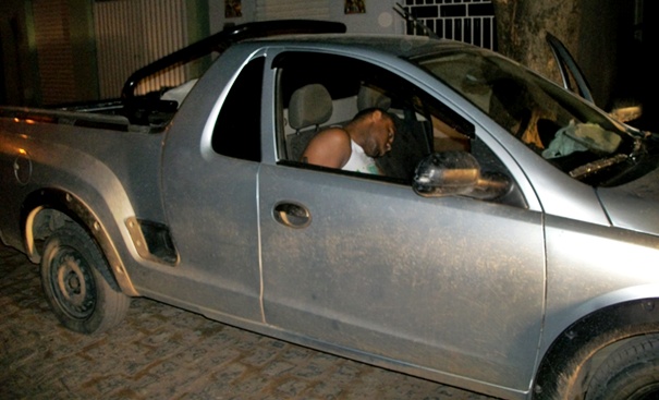 Jeferson foi assassinado após uma discussão com dois elementos no interior de uma lan house