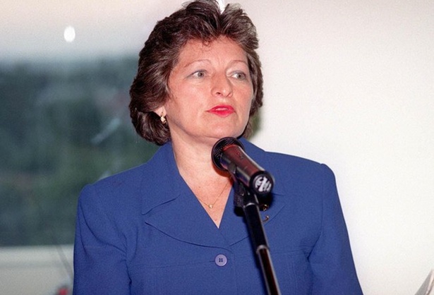 Deputada federal Ceci Cunha, assassinada em Macei&oacute; em 1998