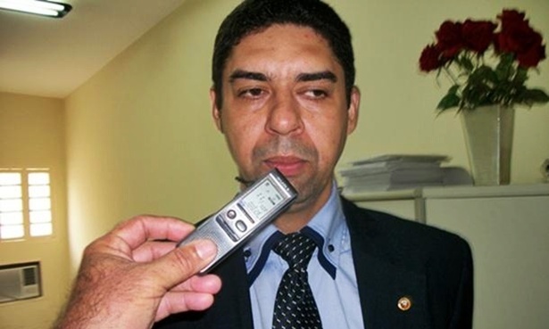 Promotor Dioneles Leone Filho, acusado de agressão pela juíza Nêmora de Lima Janssen dos Santos e seu namorado.
