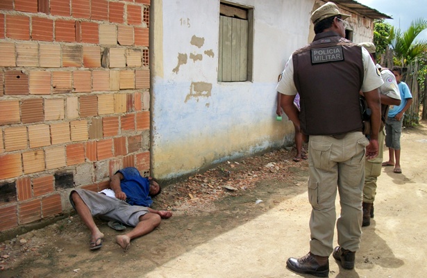 A Polícia Militar foi até o local para acionar o socorro