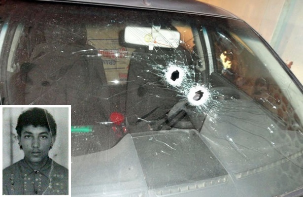 Elionaldo (detalhe) e o carro onde a vítima estava.