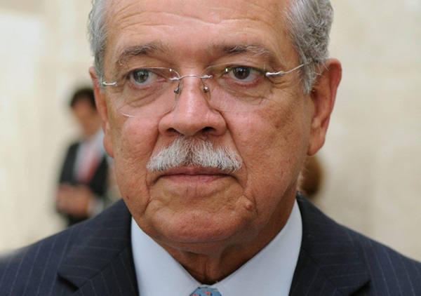 Ministro C�zar Borges